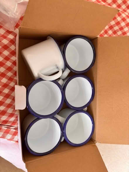 Photo of free 6 white enamel mugs (Summertown OX2) #1