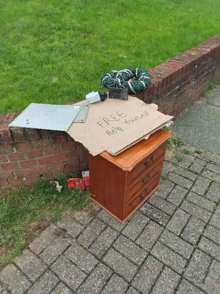 Photo of free A Variety of Free Items (Barrow-in-Furness LA14) #1