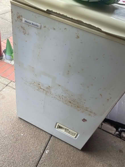 Photo of free Freezer (Etruria ST5) #4