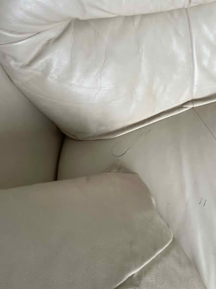 Photo of free Cream lounge chair (NG5 Arnold. Nottingham) #3