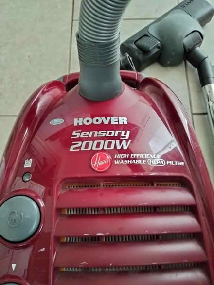 Photo of free Hoover sensory 2000w (B47) #2