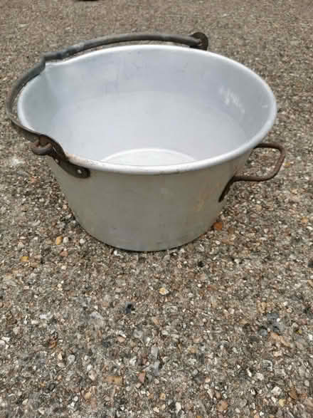 Photo of free jam pot (HA5 Pinner) #2