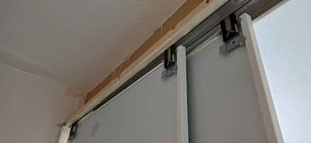 Photo of free 4x sliding mirror wardrobe doors with top and bottom tracks (Hough CW2) #2