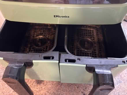 Photo of free Air fryer (Trowbridge BA14) #2