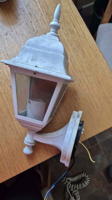 Photo of free outdoor lamp (Norcot RG30) #1