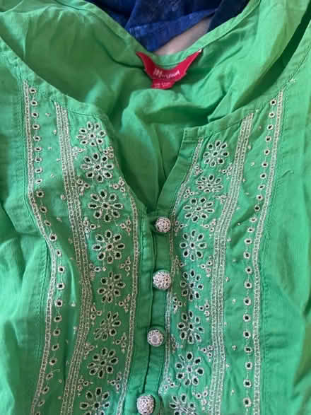 Photo of free Ladies clothes 18/20 (SW11) #3
