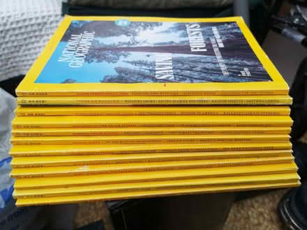 Photo of free National Geographic magazines x12 (Bussage GL6) #1
