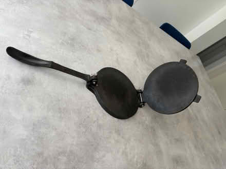 Photo of free Cast iron tortilla press (Cottonmill, St Albans, AL1) #1