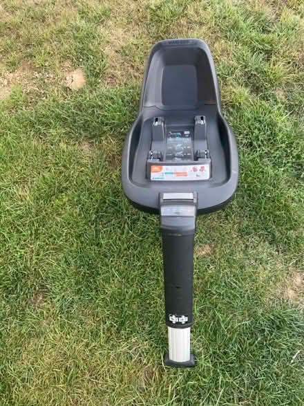 Photo of free Maxi Cosy ISOfix car seat base (East Peckham) #3