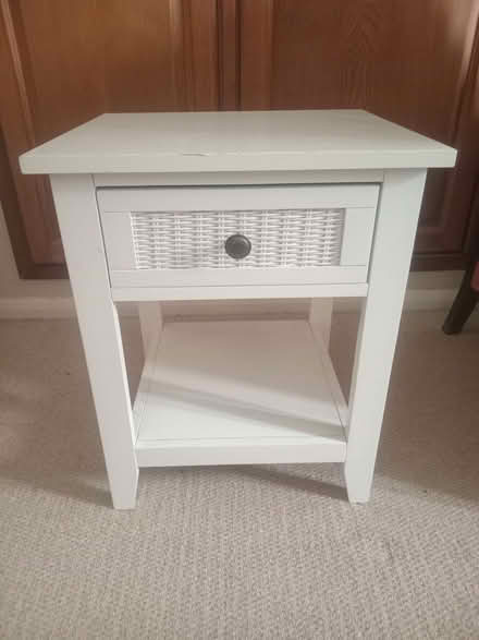 Photo of free Bedside cabinet (Kennington OX1) #1