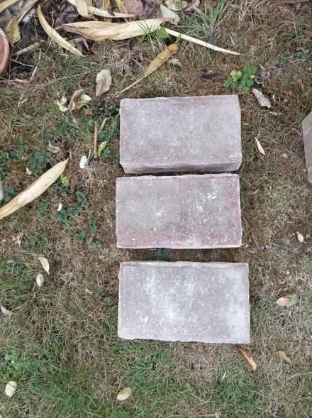 Photo of free Block paving x 100 (Dunstable LU6) #1