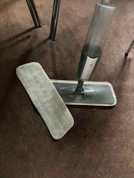 Photo of free Kleeneze mop and pad (NE5 etal lane) #1