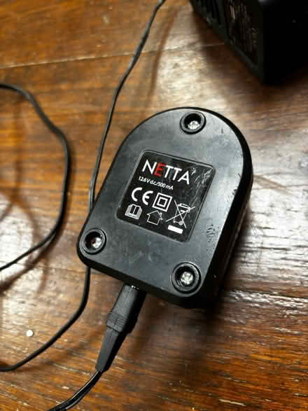 Photo of free Netta cordless hedge trimmer (Westbourne Grove M20) #4