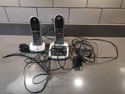 Photo of free Large button cordless phone set (West Malvern CP WR14) #1
