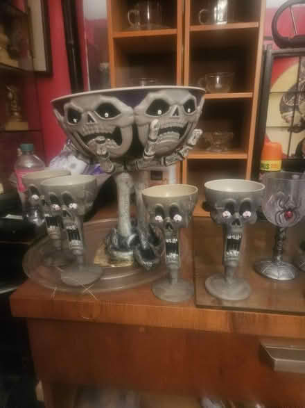 Photo of free Halloween decor & costumes (Upper west side) #2