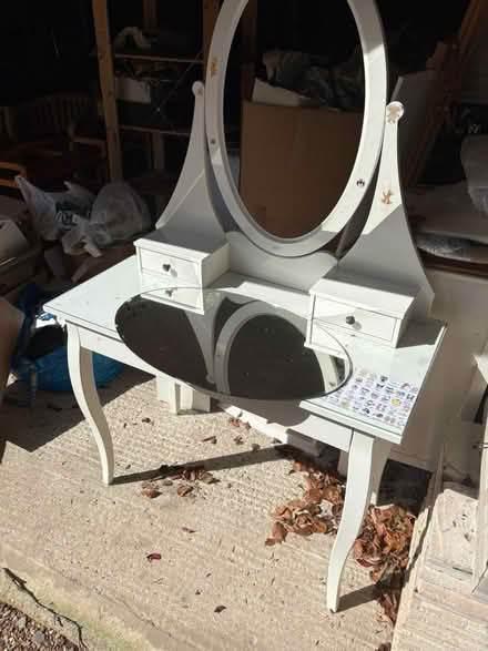 Photo of free Dressing table & mirror (KT24 5RX) #2