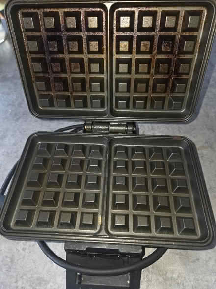 Photo of free Waffle maker (Caversham Heights RG4) #2