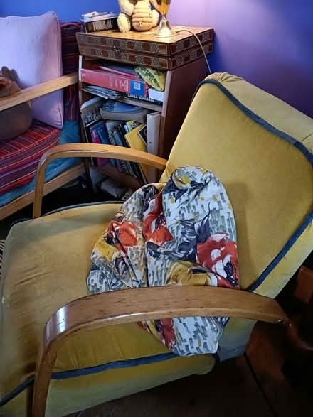 Photo of free Comfy Scandi Style Chair (Talaton CP EX5) #2
