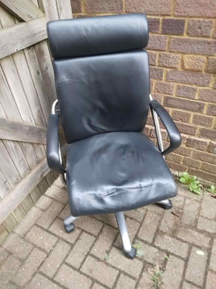 Photo of free Girsberger black leather office chair (Hildenborough TN11) #1