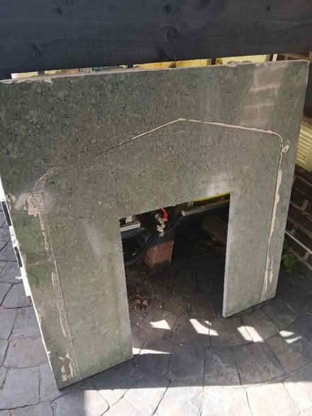 Photo of free Marble fireplace surround and hearth (New York NE29) #2