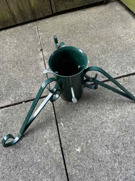Photo of free Tree holder (Starbeck HG1) #1