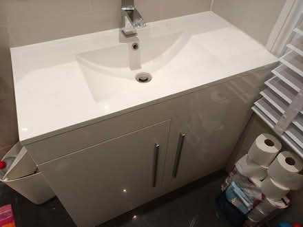 Photo of free Bathroom vanity sink and toilet (East Finchley, N2) #1