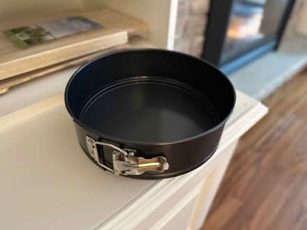 Photo of free Cake pan (Markham) #1