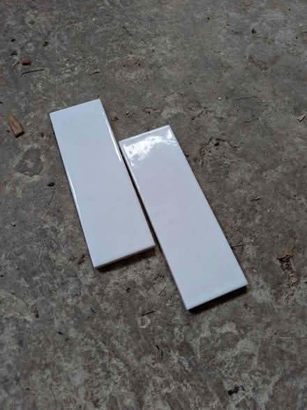 Photo of free White Subway Tiles (Weybridge) #1