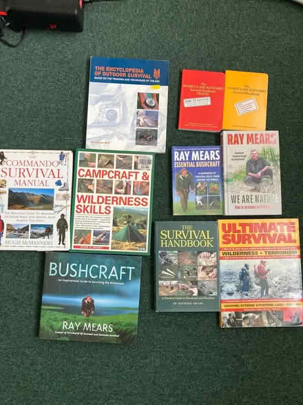Photo of free Survival and campcraft books (Stanford-Le-Hope SS17) #1