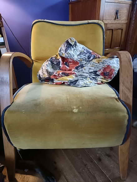 Photo of free Comfy Scandi Style Chair (Talaton CP EX5) #1