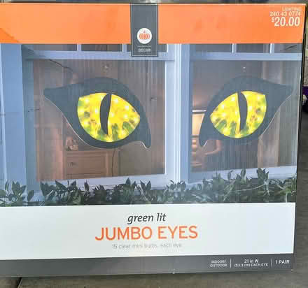 Photo of free Outdoor holiday decorations (Central San Rafael) #1