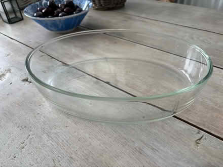 Photo of free Large Pyrex oven proof serving dish (Chichester PO19) #1