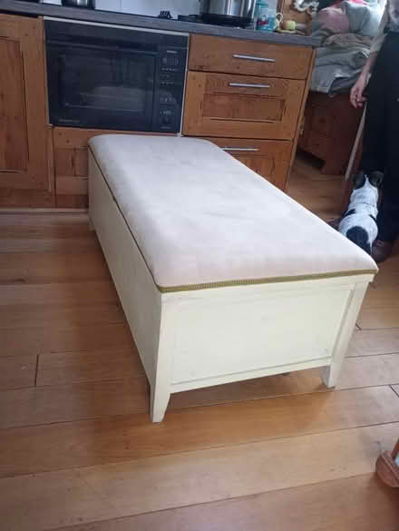 Photo of free Bedding Box (Morecambe LA4) #2