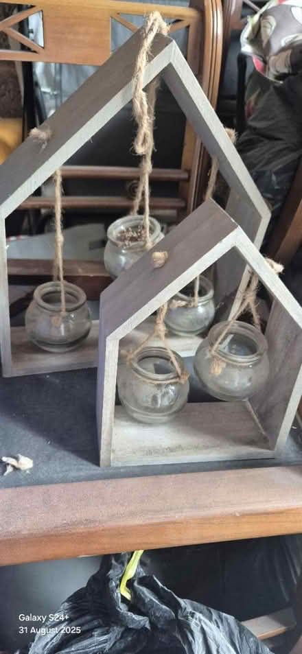 Photo of free House decorations (DE55 - Swanwick) #1