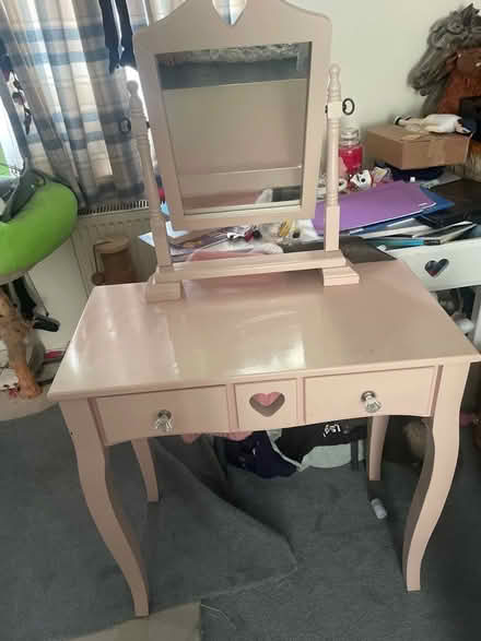 Photo of free Dressing table (Arle GL51) #1