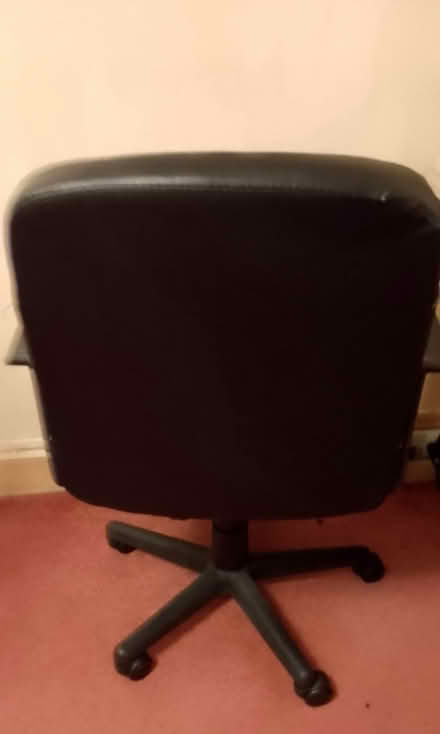 Photo of free Computer chair (Roffey Horsham) #2