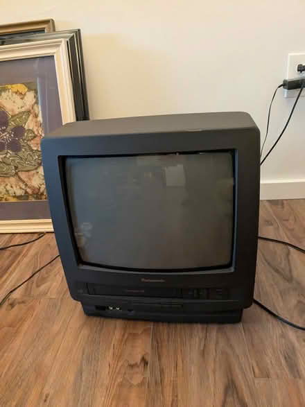 Photo of free Panasonic TV w/built-in VHS player (Broadview) #1
