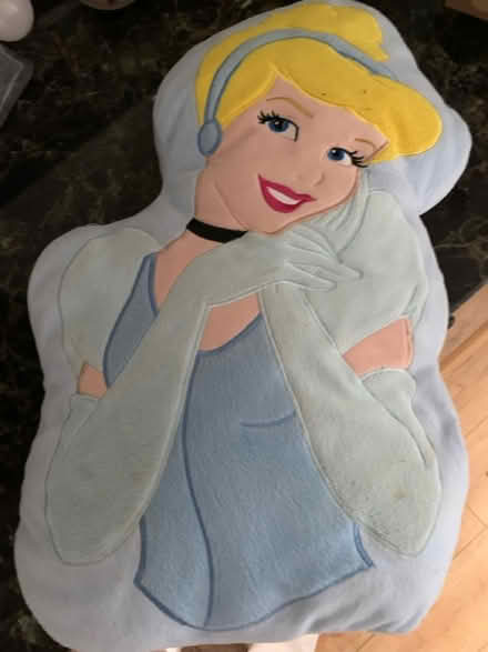 Photo of free Pillow in good condition (Worcester park KT4) #1