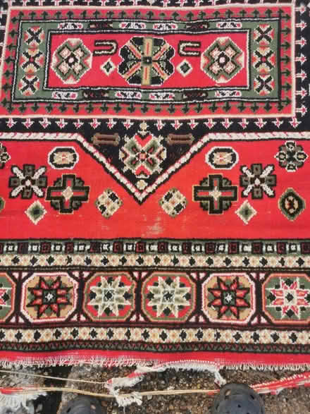 Photo of free rug #3 (HA5 Pinner) #3