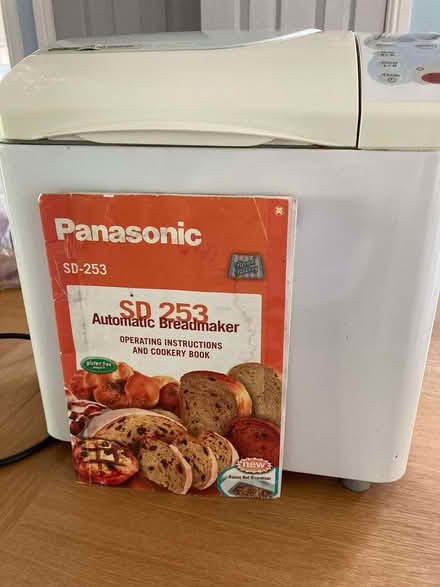 Photo of free Panasonic Breadmaker SD253 Automatic Breadmaker (Calthwaite CA11) #1
