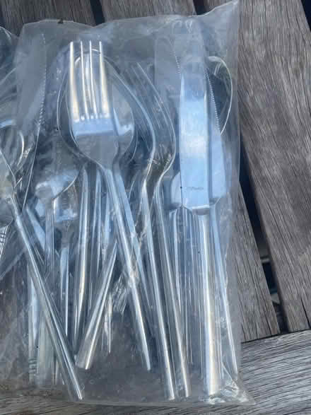 Photo of free Modern cutlery set (Cookham Rise SL6) #1