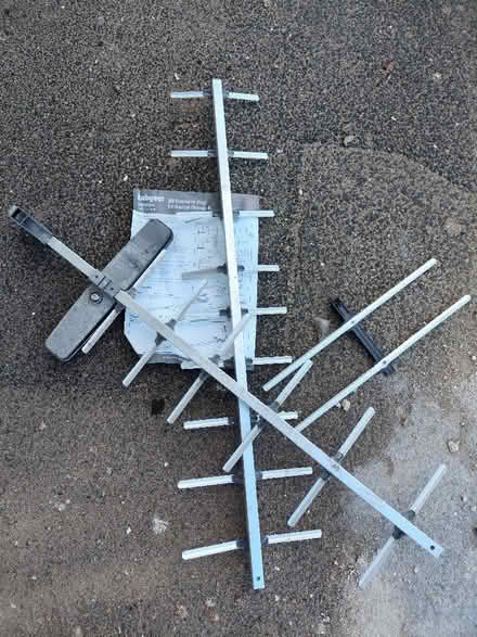 Photo of free Labgear TV Aerial (Nether Kellet LA6) #4