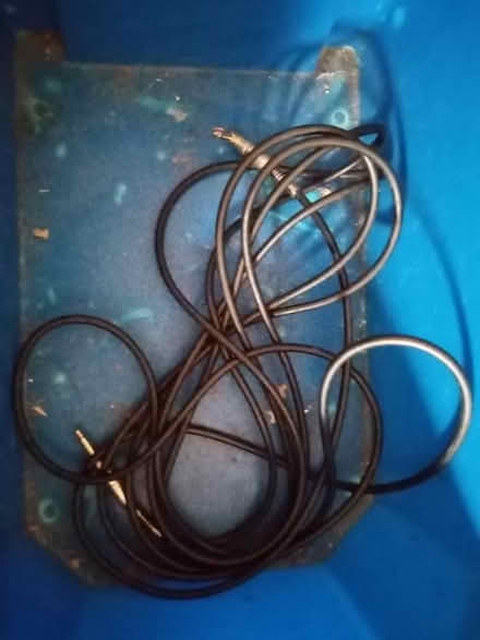 Photo of free Cables for electric guitar (Malin Bridge S6) #4