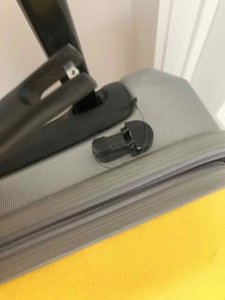 Photo of free Carry-on 4-wheeled roller bag (77 Havemeyer Lane, Stamford) #2