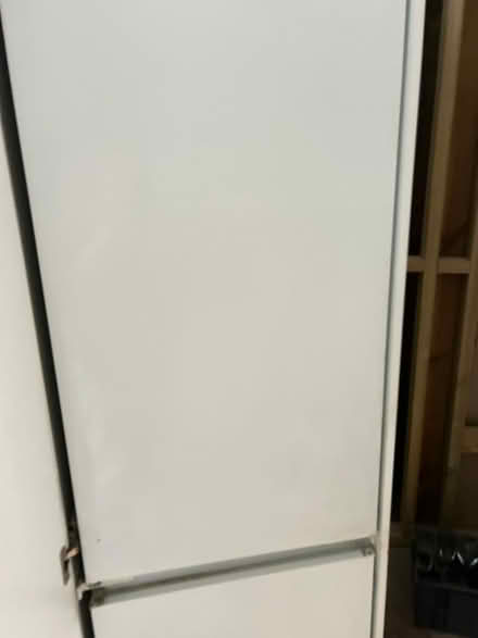 Photo of free Integrated 70/30 fridge freezer (BH231HG) #1