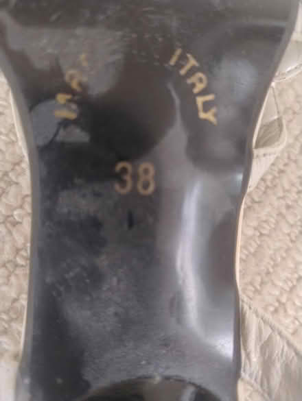 Photo of free Italian Lady's Party Shoes Size 38 (UK 5) (CT21) #4