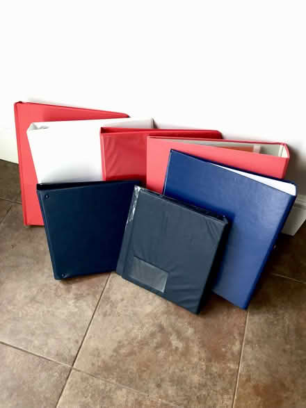 Photo of free A4 Ring binders/Clip folders (Gressingham LA2) #1