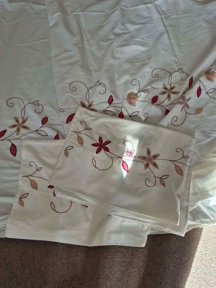 Photo of free 2 x Single Quilt Covers with pillow case (Penrith CA11) #2