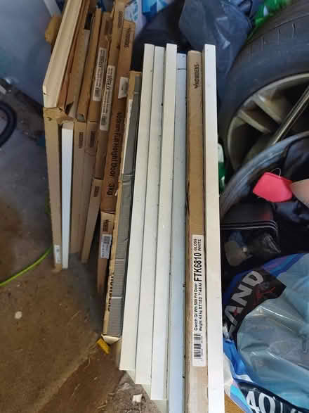 Photo of free Howdens kitchen doors new (Lathom L40) #2