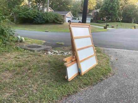 Photo of free Kura bed (Severna Park) #2